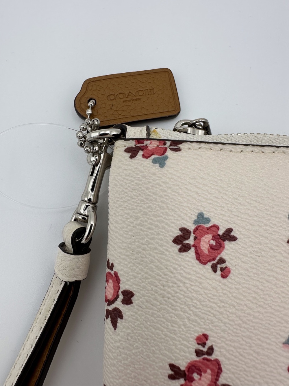 COACH Floral Bloom Small Wristlet - Picture 5 of 15